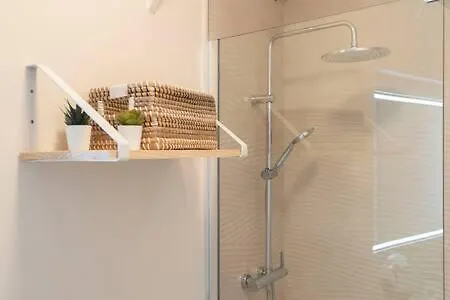 Apartoyou - Centro Moderno Apartment *